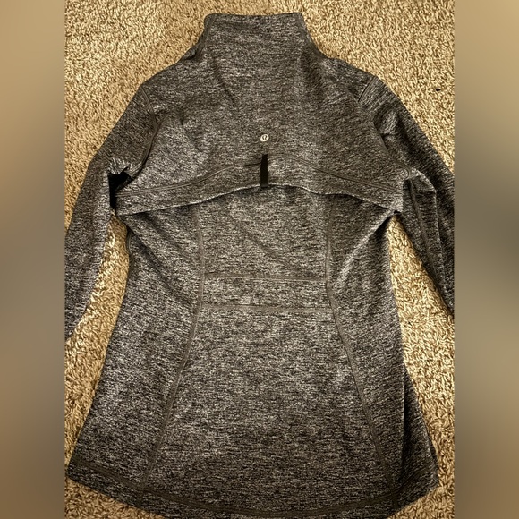 LULU DEFINE JACKET - Picture 1 of 3